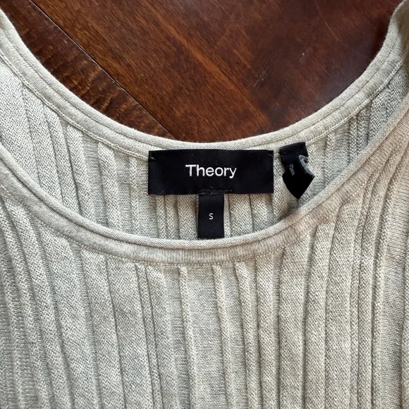 Theory Cotton/Cashmere Ribbed Knit Crop Tank - Picture 3 of 5